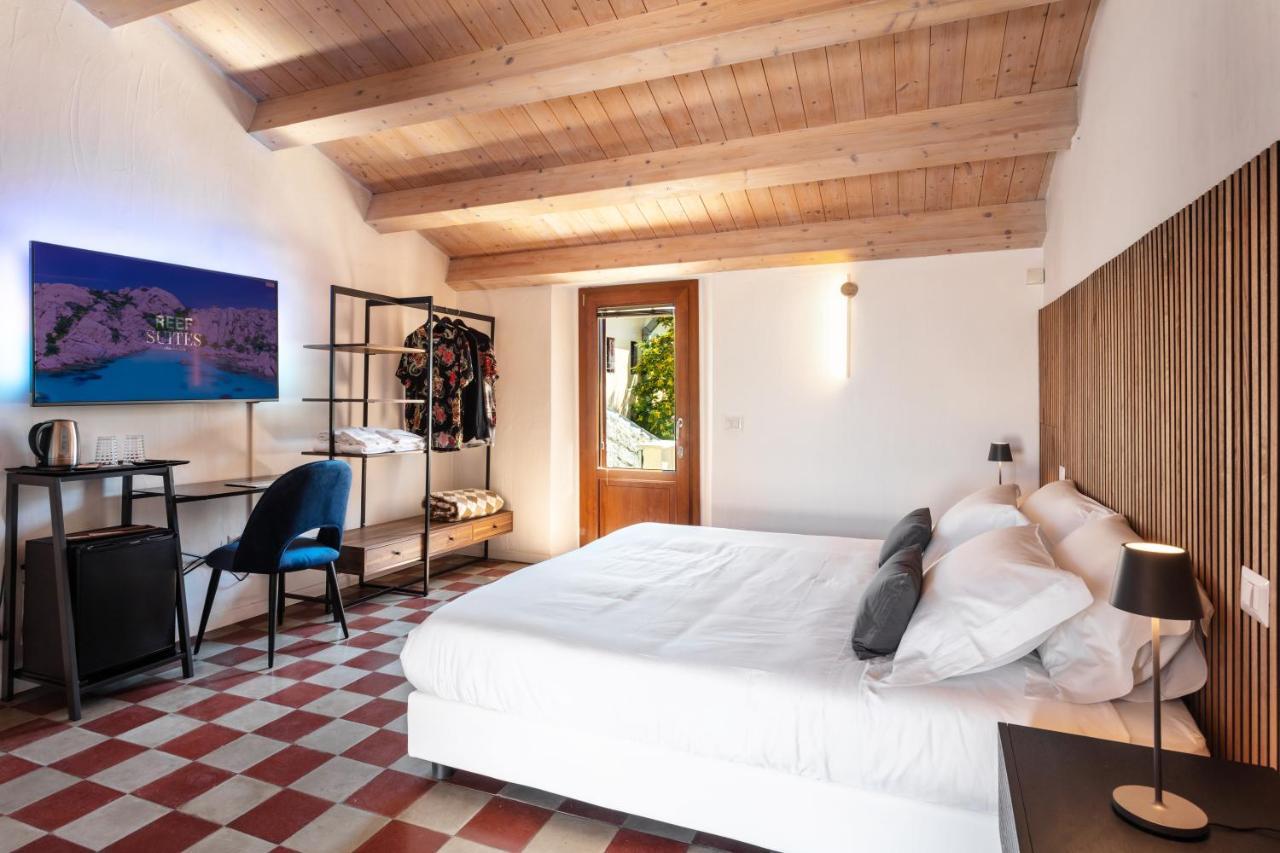 Reef Suites Olbia Eksteriør bilde