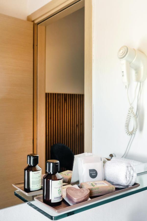 Reef Suites Olbia Eksteriør bilde